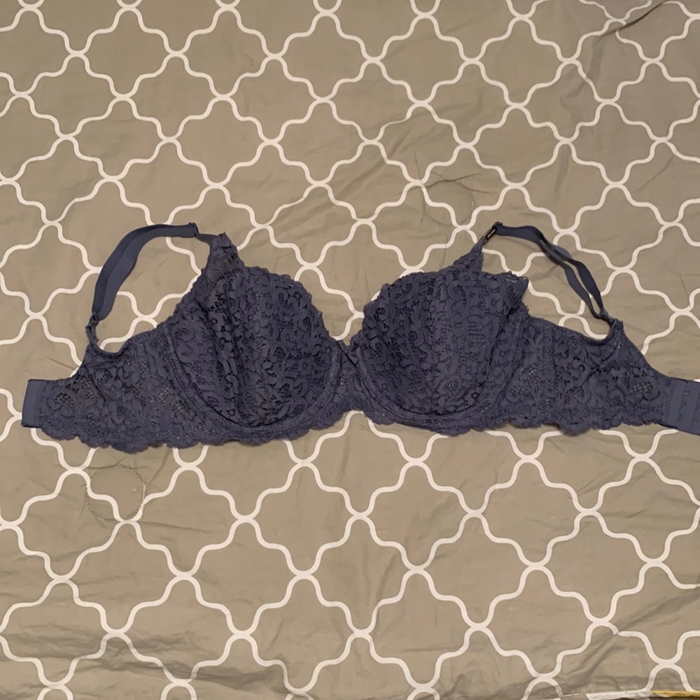 Victoria’s Secret lace bra